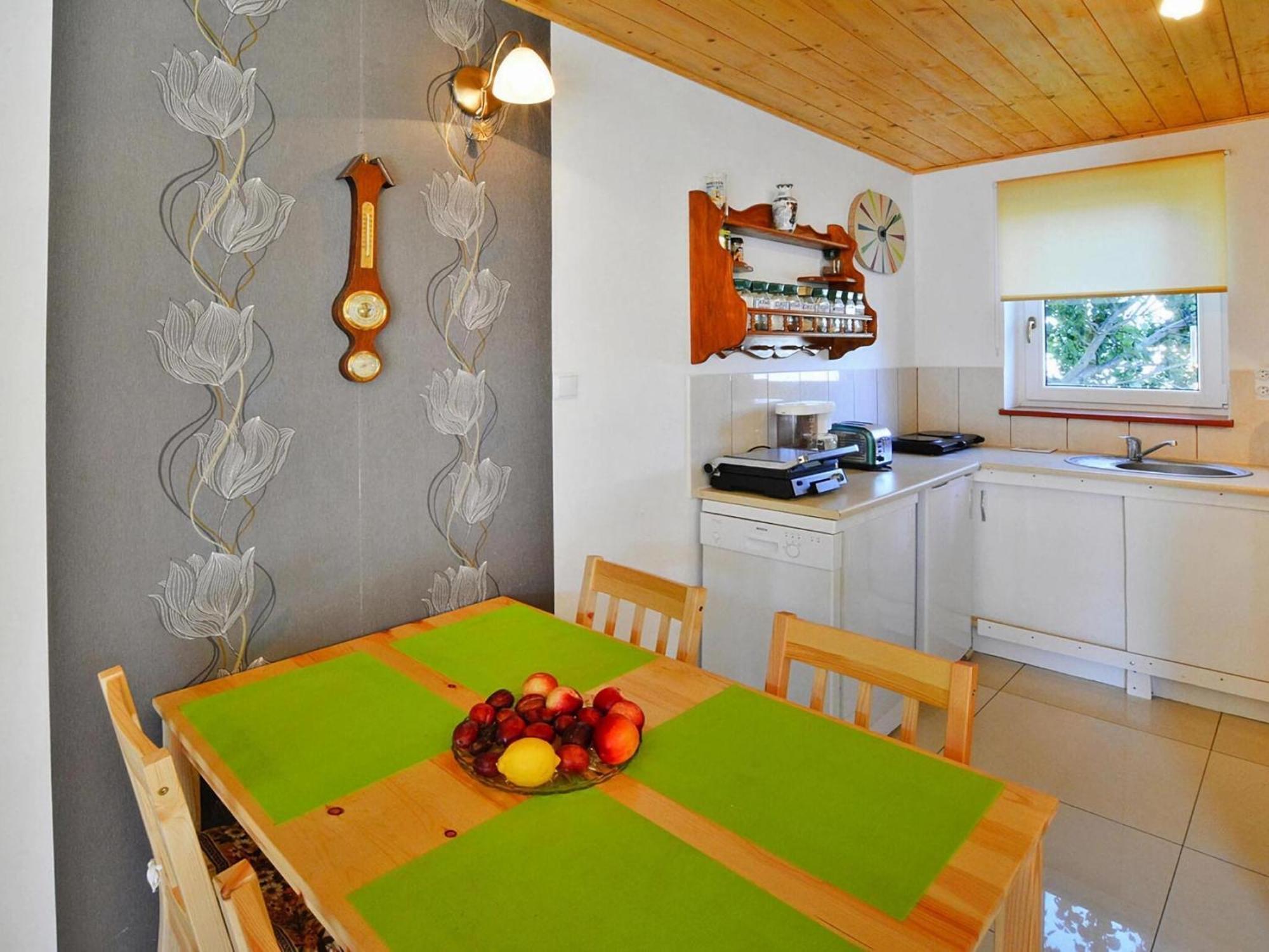 Holiday House With Garden, Lake View, Dabrowica Dabrowica  Zewnętrze zdjęcie