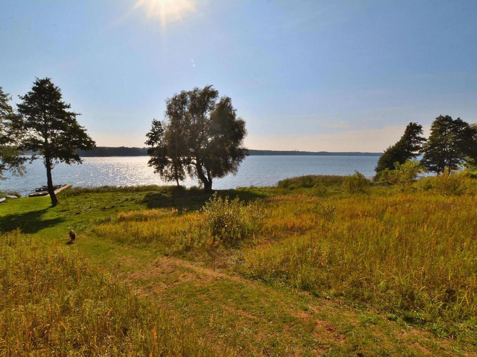 Holiday House With Garden, Lake View, Dabrowica Dabrowica  Zewnętrze zdjęcie
